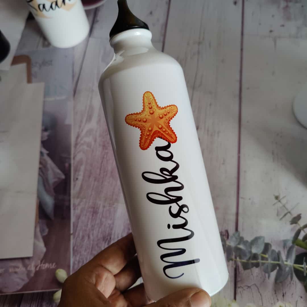 Sipper bottle with customised name